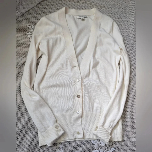 Vintage Banana Republic Ivory Angora Cardigan - Picture 5 of 7